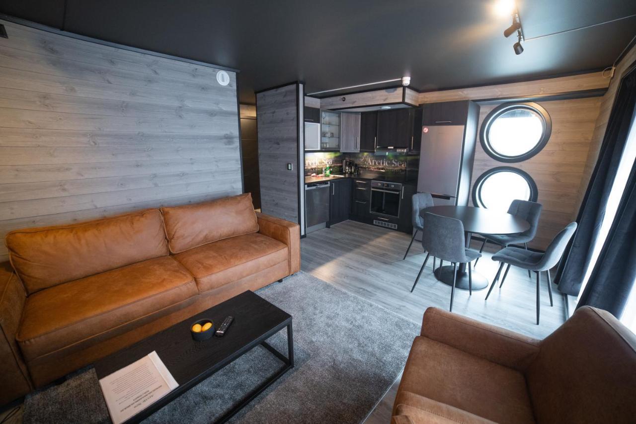 Arctic Sea Hotel